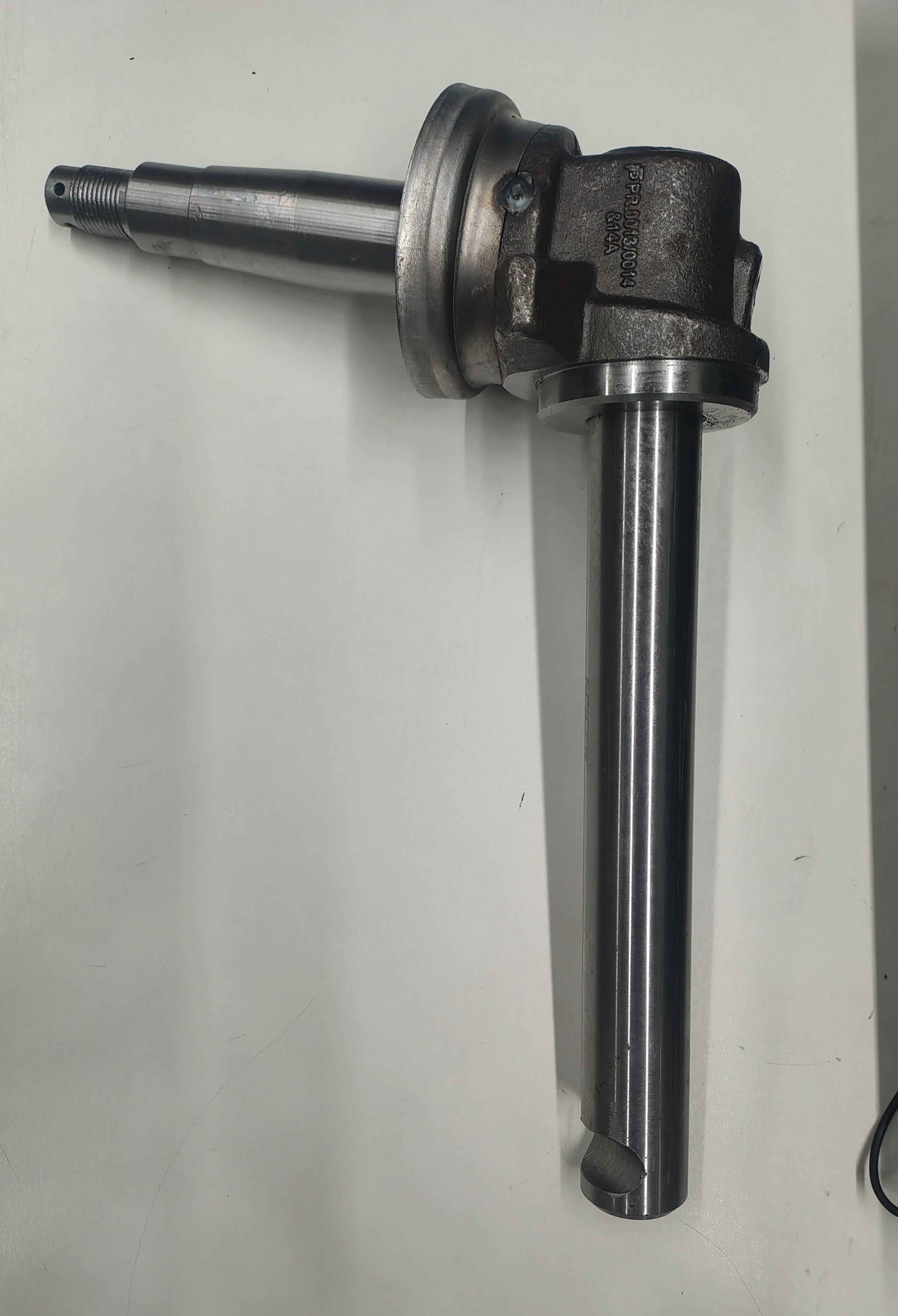 Select + Stub Axle + Tractor Stub Axle + SPINDLE ASSY YUVO LH + TAKJMMTRYUVMLH + buy